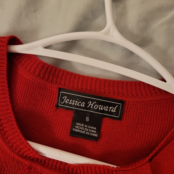 Jessica Howard (100% acrylic) Small, Red - Picture 2 of 5